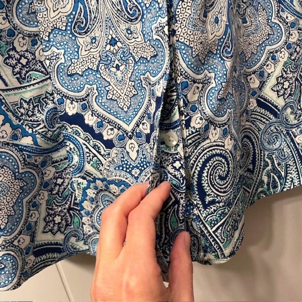 Chico's Gabrielle Paisley No-Iron Button Down Cotton Shirt Blue Green Medium - Picture 7 of 16
